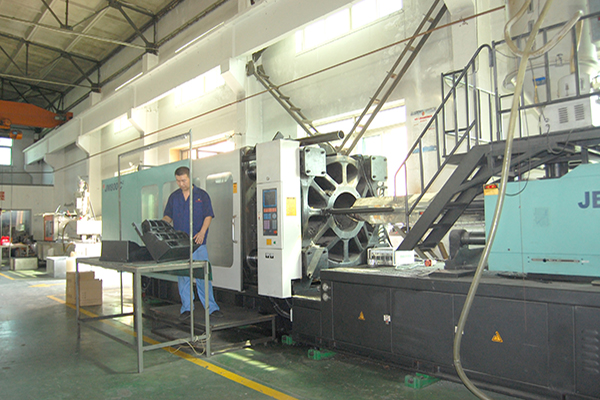 800T-注塑機